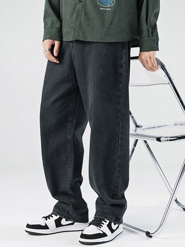 Lockere Jeans in Basic-Waschung für Herren-1